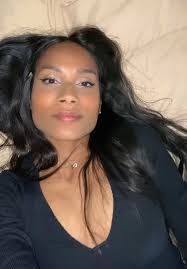 Mossa: Trends in Makeup and Style for Girls