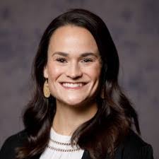 Amanda Hutcheson's Instagram, Twitter & Facebook