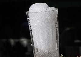 Anche se condivide il nome con altre tipicità italiane (il la cottura del mosto era una pratica utilizzata in molte regioni dell'impero romano, come si accennava poc'anzi, ma il fatto che sia rimasta in uso. Come Fare A Subretta Con La Neve E Il Vino Cotto Bigodino