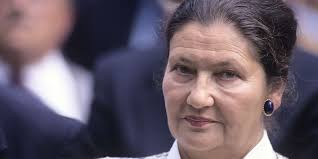 Simone Veil, une vie de peines et de combats