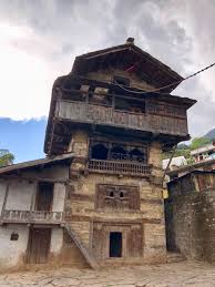 Check spelling or type a new query. Shivya Nath On Twitter Amazed By This 500 Year Old Traditional House In The Obscure Raithal Village Of Garhwal It Even Survived The 1991 Earthquake Which Raised All Other Houses To