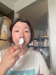 周末好, 特别喜欢这嗤，嗤，嗤的声音。, 很治愈, 看着一天天坚持后，几乎宣布无药可医的皮肤日渐改善，有种无法言语的喜悦,  不是非要追求如何外在多完善多完美, 但如果可以变好, Why not ?