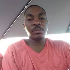 Daphnee Jacques's Instagram, Twitter & Facebook