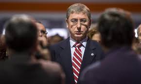 Között a magyar köztársaság miniszterelnöke. Megkerulhetetlen Szereplo Gyurcsany Ferenc A Baloldalon Hangolo 2021 02 11 Karc Fm 105 9