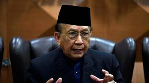 Tan sri dato' seri utama dr. Mind Your Language When Debating Rais Yatim