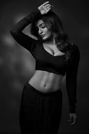 Saniya Iyappan [4000x6000]- High Quality Picture - Ultra HQ