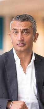 David Stradling's Instagram, Twitter & Facebook