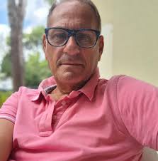 Oggi a Foggia le riprese del film Albatross di Giulio Base. Stamattina,  Palazzo di Città è diventato un set cinematografico...