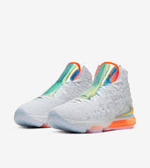 2020 nike lebron 17 low summit white shoes. Lebron 17 Future Air Release Date Nike Snkrs