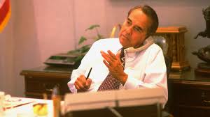 Vote bob dole for uk prime minister. Why Bob Dole Was Often Seen Clutching A Pen Biography