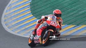 Pada sesi kualifikasi motogp prancis 2021, pembalap tim monster energy yamaha, fabio quartararo, berhasil mencatatkan selagi terbaik. Uetipu5mficiam