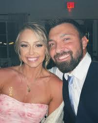 Jacqueline Beekman's Instagram, Twitter & Facebook