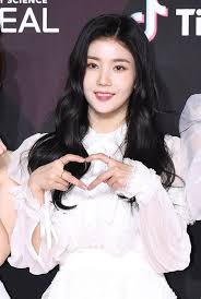Kwon Eunbi Iz One 181210 Girl Kpop Girls Japanese Girl Group
