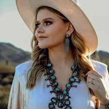 Hailey Berry (@haileybarbieb1)