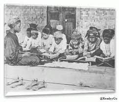 Pengaruh kuat kerana nabi muhammad saw terlibat secara langsung. Pengaruh Islam Dalam Bidang Ekonomi Belajar