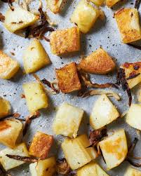 This Simple Technique Makes The Crispiest Potatoes With Creamy Fluffy Insides Recipe In 2020 Recipes Crispy Potatoes Potatoes