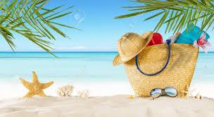 Vacance à la montagne : Plage Tropicale Avec Accessoires Pour Bronzer Fond De Vacances D Ete Voyages Et Vacances A La Plage Espace Libre Pour Le Texte Banque D Images Et Photos Libres De Droits Image 80622651