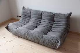 O poder da mulher na decoração. Togo 3 Sitzer Sofa Mit Grauem Mikrofaserbezug Von Michel Ducaroy Fur Ligne Roset 1970er Bei Pamono Kaufen
