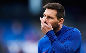 Argentine soccer star lionel messi arrives in paris to finalize his transfer to paris saint germain, welcomed by fans #reuters #news #live #france #football. V8kmgllzq56cpm