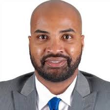 Crystal Strozier (@crystalstrozier)