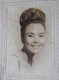 After “Wedding Bells”, the next picture for QPM Amalia Fuentes was  Vera-Perez Productions “ISINAKDAL KO ANG AKING AMA” for their 3rd  Anniversary Presentation released in February 1960. This was also  top-billed by