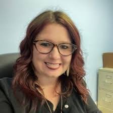 Crystal Seeger's Instagram, Twitter & Facebook