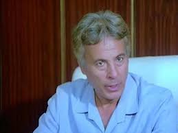 من ستوديوهات الوحدة الرابعة hd اشترك في القناة الرسمية. Ø´Ø§Ù‡Ø¯ Ø³Ø¹ÙŠØ¯ Ø¹Ø¨Ø¯Ø§Ù„ØºÙ†ÙŠ Ù…Ù† ØµØ­ÙÙŠ Ø¥Ù„Ù‰ ÙÙ†Ø§Ù† ÙˆØ³Ø± Ø§Ø±ØªØ¯Ø§Ø¦Ù‡ Ø§Ù„Ø£Ø¨ÙŠØ¶ Ø§Ù„ÙˆÙØ¯