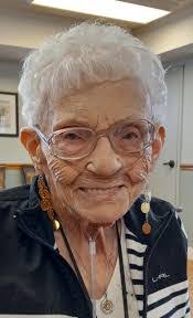 Sally Ricker's Instagram, Twitter & Facebook