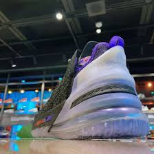 The km version has already landed at there is currently no official launch date for the men's version. Kylian Mbappe Nike Lebron 18 The Chosen 2 Db8148 001 Release Date Info Sneakerfiles
