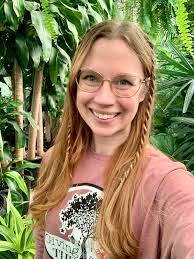 Dawn Quillin's Instagram, Twitter & Facebook