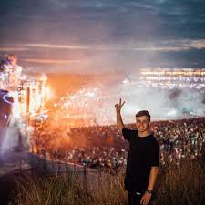 The ether♫ drown is out now: Martin Garrix Live Tml 2018 By Kingofedm