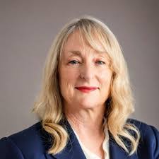 Susan Cooney's Instagram, Twitter & Facebook