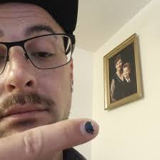 Gorilla Apocalypse by LukeKite. 3,6 M