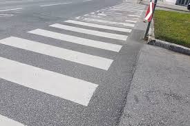 Klagenfurt Pensionistin Auf Schutzweg Ubersehen Salzburg Stadt Salzburg Villach
