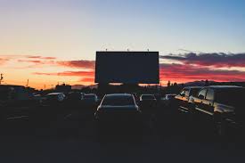 Beginning october 23, movie theaters outside of new york city will be allowed to reopen at 25 percent capacity with up to 50 people maximum per screen. Drive In Theater Locations For Movie Watching Near Los Angeles