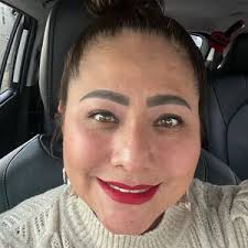 Lulu Hernandez (@.lululu)