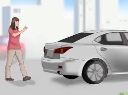 الرجوع بالسيارة للخلف Wikihow