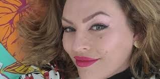 Andrea Blakeley's Instagram, Twitter & Facebook