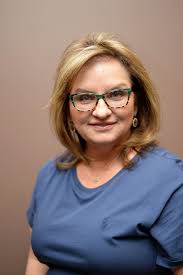 Dr. Tamara Roberson, Principal of Barnes Elementary School in Mid-Del  Public Schools was named the 2022 James Burnett Principal of Distinction!  Great job Dr. Roberson!!!