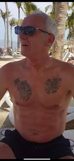 When you have a super fan. ☺️☺️☺️ #lostislandthemepark