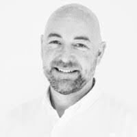 800+ profilů „Howatt“