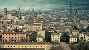 Appartamenti monolocali e bilocali monolocali. Bologna Quanto Costa Oggi Comprare O Affittare Casa Zona Per Zona Dove Conviene Investire La Repubblica