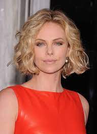 Charlize Theron Bob Wavy Bob Hairstyles Curly Bob Hairstyles Short Wavy Hair