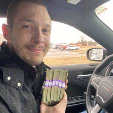 Denver Steele (@DenverSteele3)