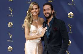 Heidi klum opens up about her relationship with boyfriend tom kaulitz and their 17 year age heidi klum gets candid about dating a man 17 years her junior: Heidi Klum And Tom Kaulitz Celebrate Second Wedding With Friends Entertainment Emirates24 7