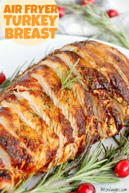 In a medium sized bowl combine the turkey, garlic, salt, pepper and worcestershire sauce. Air Fryer Turkey Breast Bitz Giggles