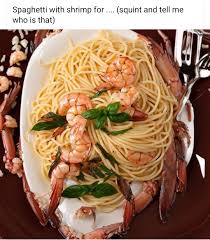 Look at this dude making Elly feel awkward because of raw noodles. Anyways,  be my neighbor! IGN: AiMhieyeL ID: 14208387