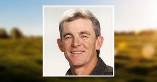 Steven Colin's Instagram, Twitter & Facebook