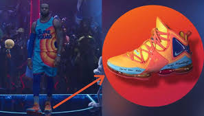 กรองเท้าของนักกีฬานักบาสเกตบอล nba และ wnba อย่าง james harden, damian lillard, candace parker, john wall และ tracy mcgrady ผสมผสานกับสไตล์ขอ. Xmiydffqhbypqm