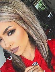 Lisa Soderberg's Instagram, Twitter & Facebook